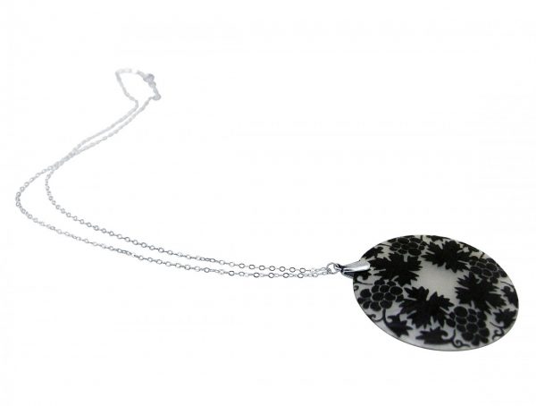 Gemshine - Damen - Halskette - Anhänger - Medaillon - Perlmutt - FLOWERS - 925 Silber - Schwarz - 5 cm – Bild 3